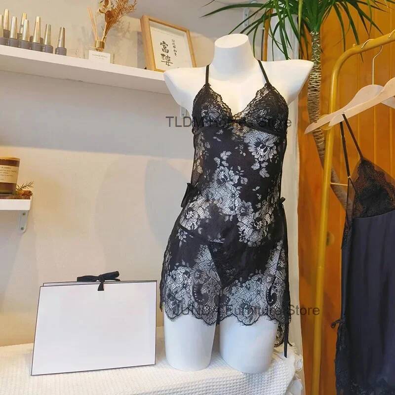 Baby Clothing Store - Maniquíes de ropa interior de media