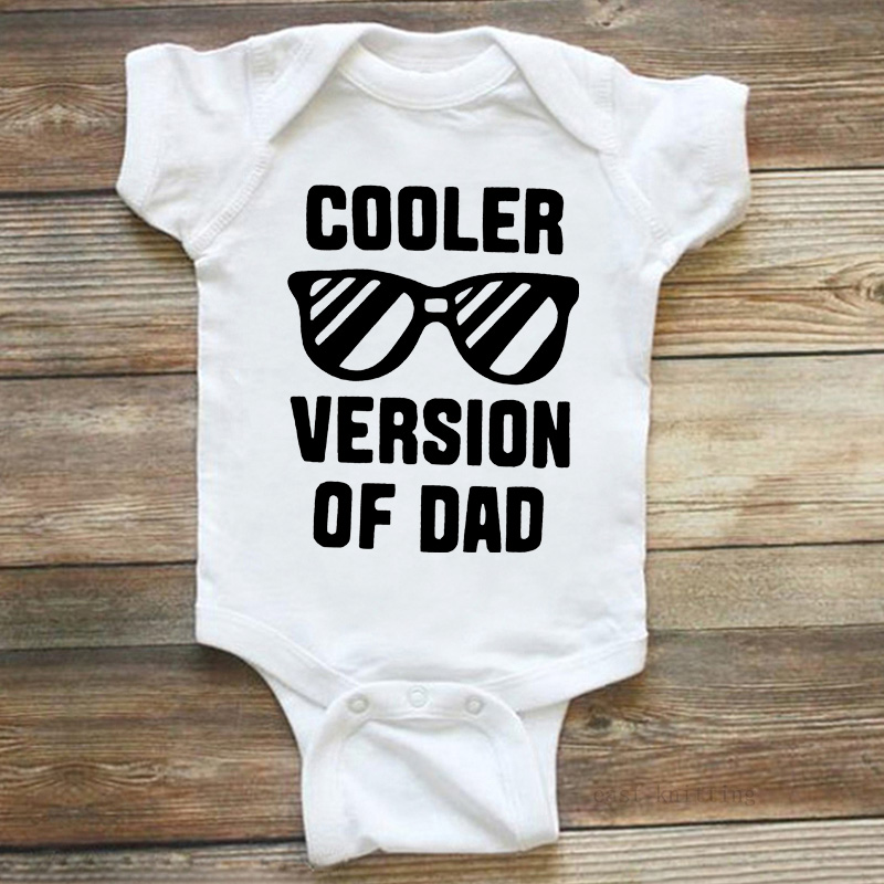 Ropa divertida para recién nac - Baby Clothing Brands reseña y precio