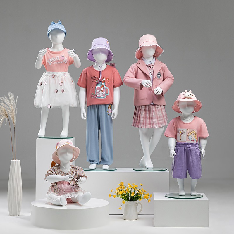 Maniquíes infantiles de cuerpo - Baby Clothing Store reseña y precio